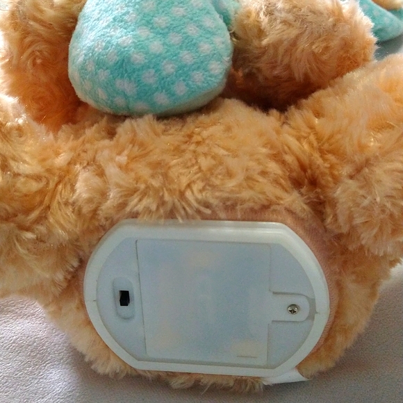 Animated Bunny with Singing " Hip Hop Bunny " Music Stuffy Easter Bunny & Egg - Picture 2 of 5